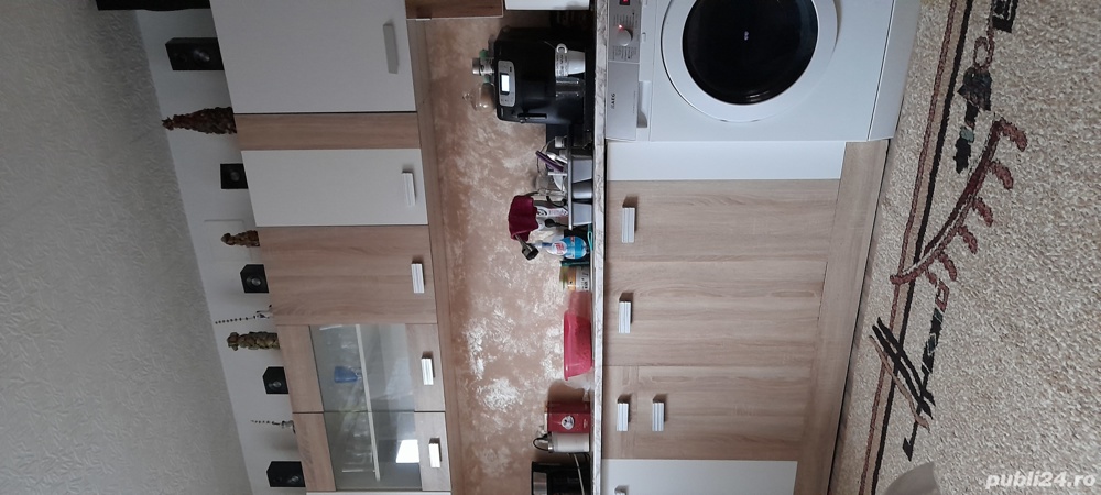 De vanzare apartament curte comună 