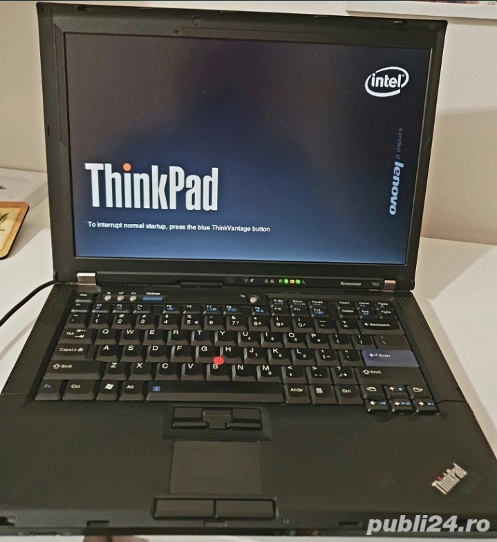Laptop Lenovo T61 display 15" 4Gb RAM 100Gb HDD intr-o stare foarte buna