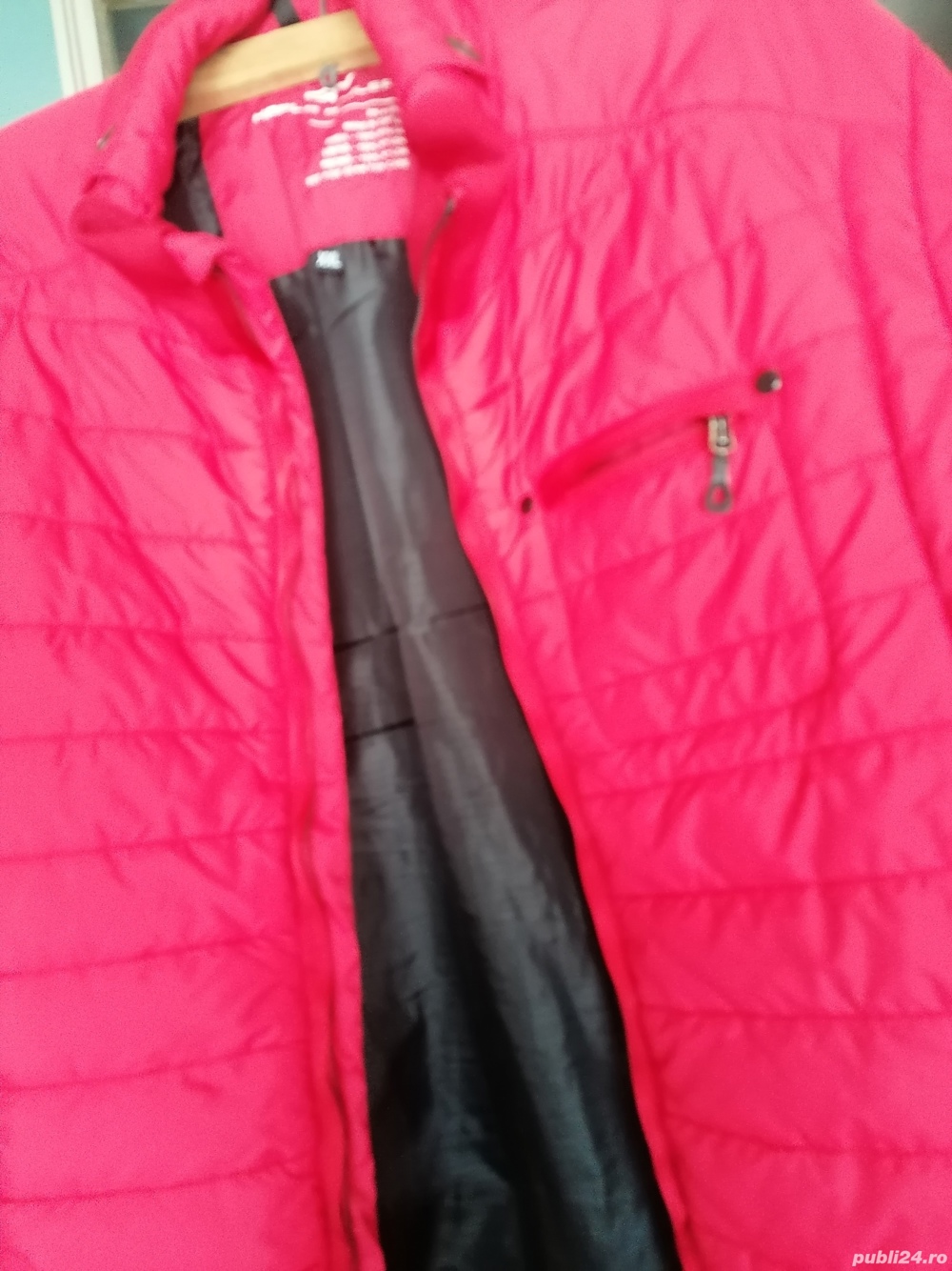 Greaca roșie de firma rvx  haplar rauler