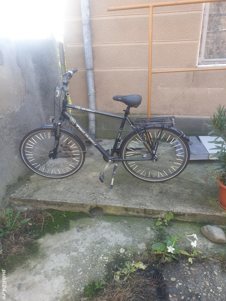 Vând bicicleta în stare excepțională 