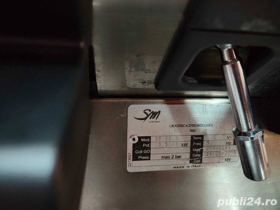 Vînd aparat cafea profesional marca San Marco 