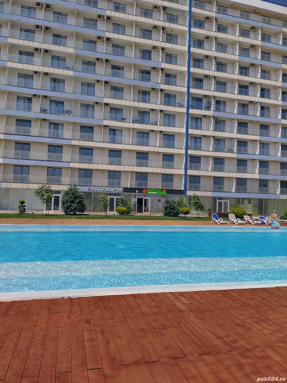 Vând condominiu compus din 12 săptămâni in Blaxy resort 23 August 