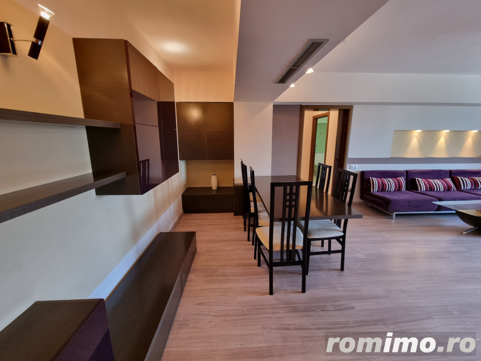 Apartament elegant, Bloc 2000 zona Bancorex 