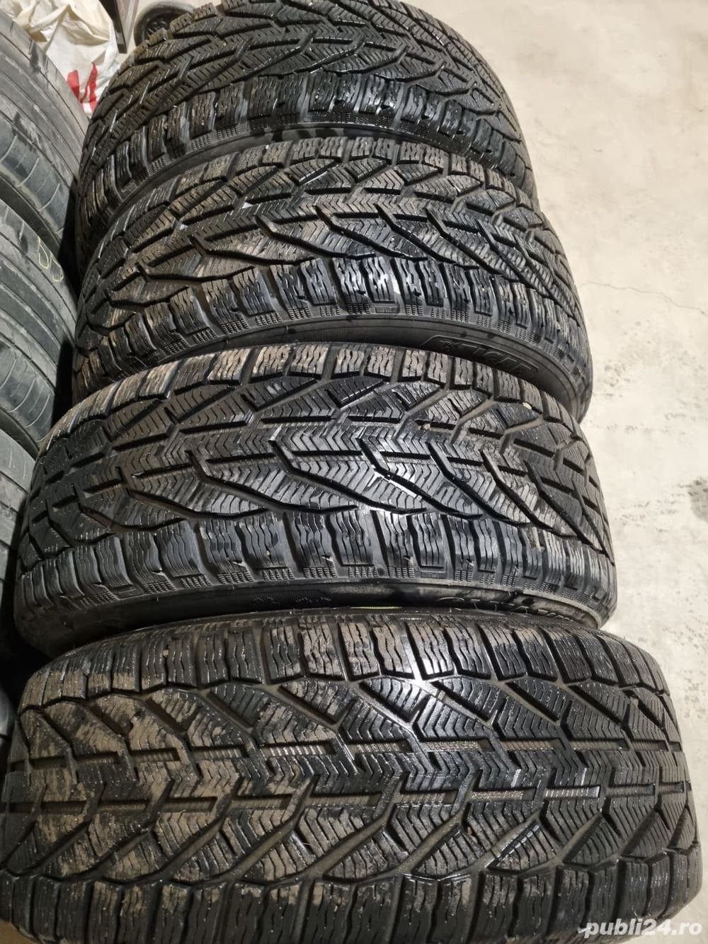 Jante 18” ORIGINALE BMW X5/X6/F15/F16/E70 + anvelope iarna 255.55.R18