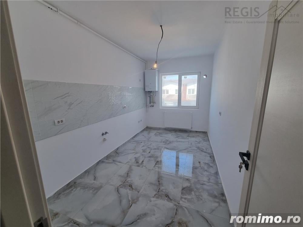 Apartament spatios de 2.5 camere , zona Sanpetru