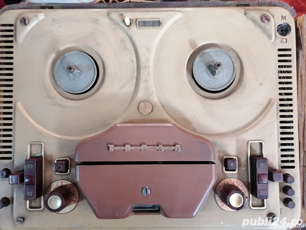 magnetofon  vintage cu lampi  TESLA  