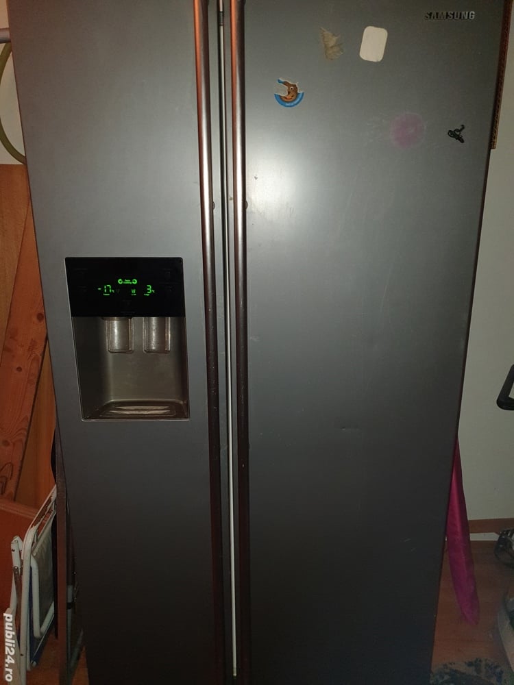 Frigider samsung side by side 