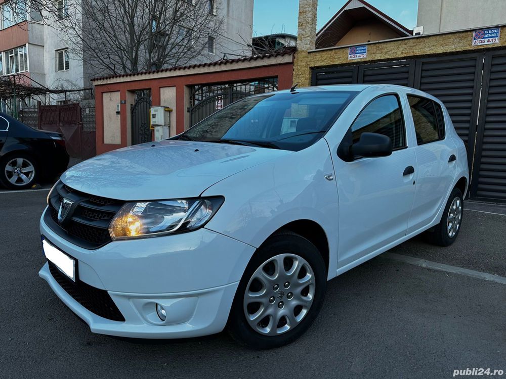Dacia Sandero   0.9 TCE Turbo 90 CP   Navigație Mare 3D-TOUCH   Scaune Încălzite   Euro 5
