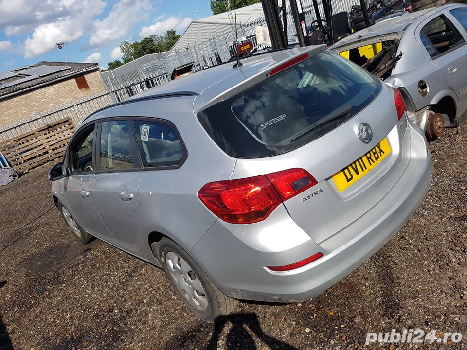 Motor Cutie viteze bara injector radiator Opel