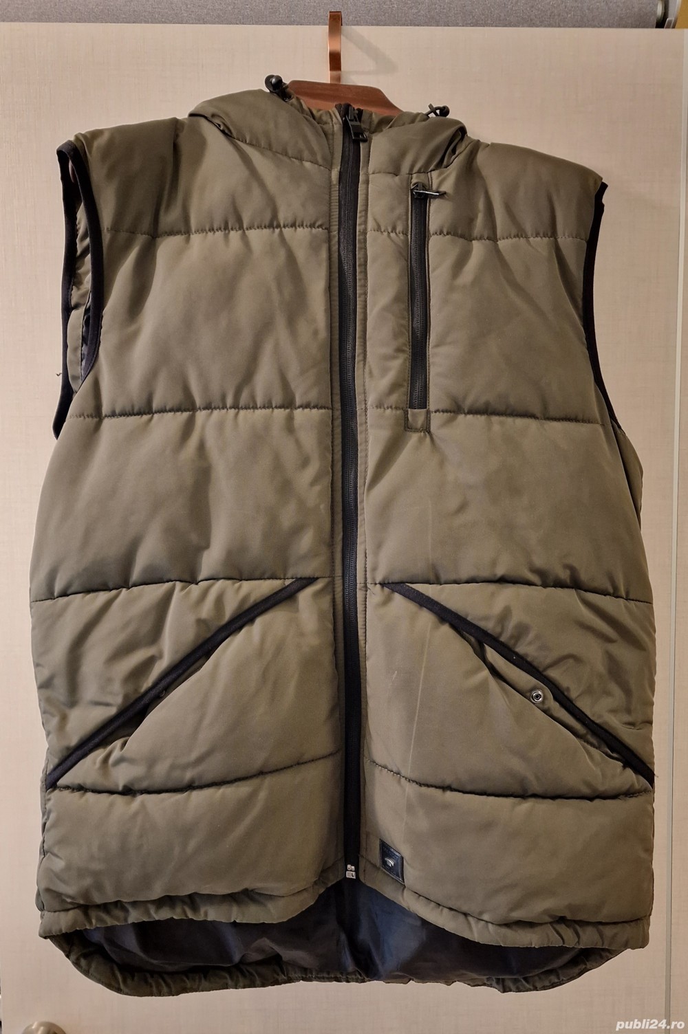 Vesta geaca Tom Taylor L groasa calduroasa cu gluga cu puf verde IMPECABILA purtata o singura data!