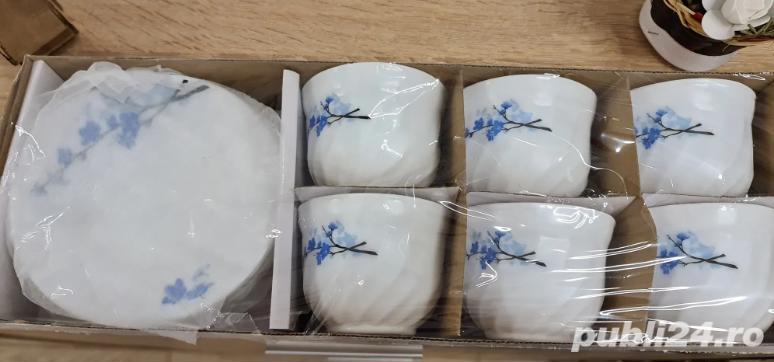 Vand set cesti cu farfurii cafea  ceai