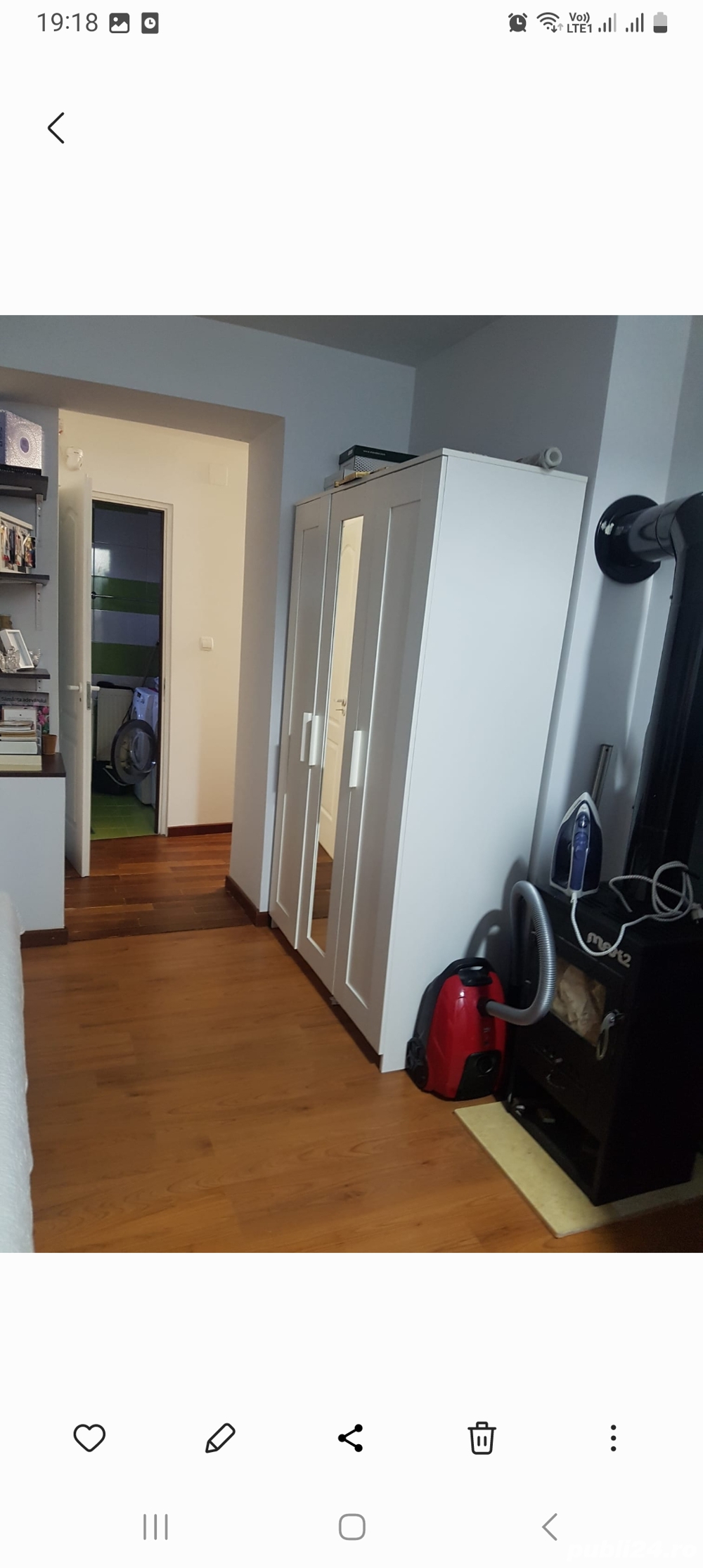 Vand apartament casa 3 camere