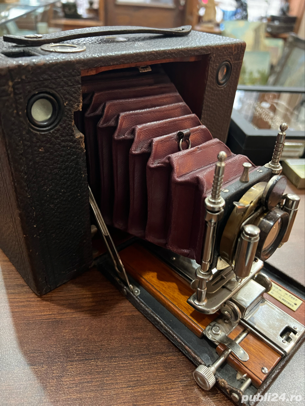 Colectionar Cumpar lucruri vechi