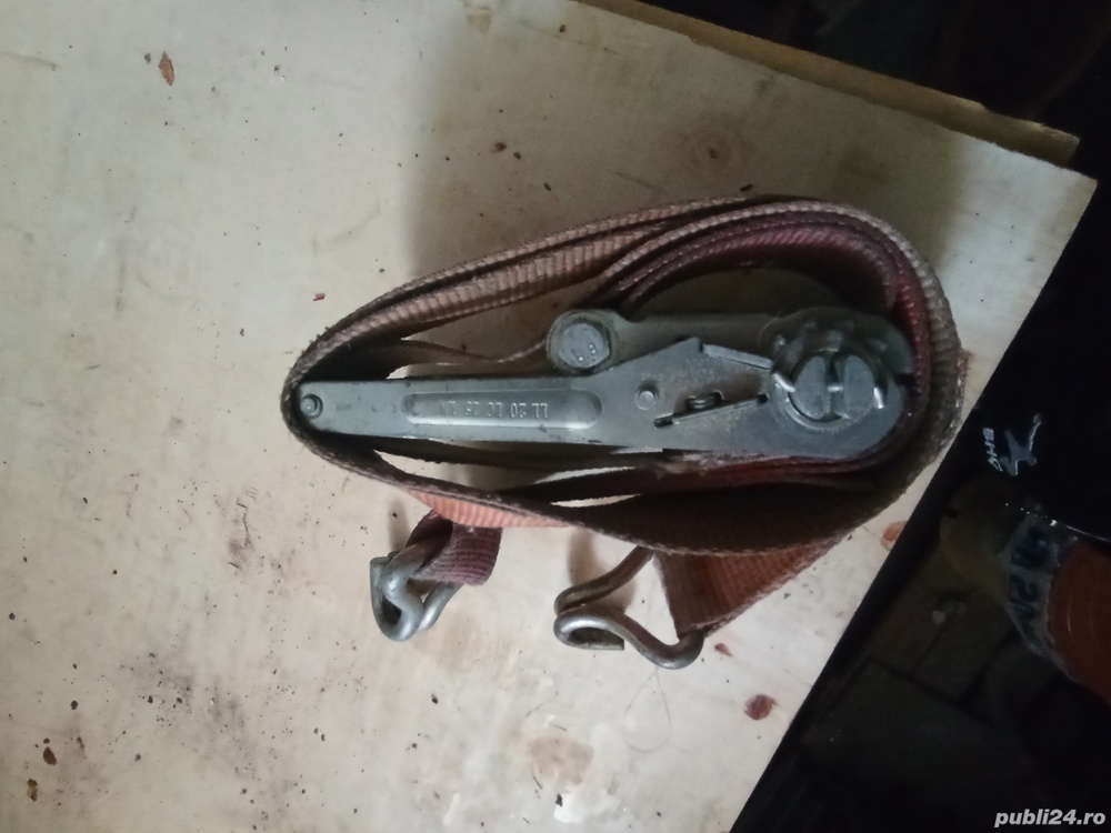 Chingă auto pret 70Ron  