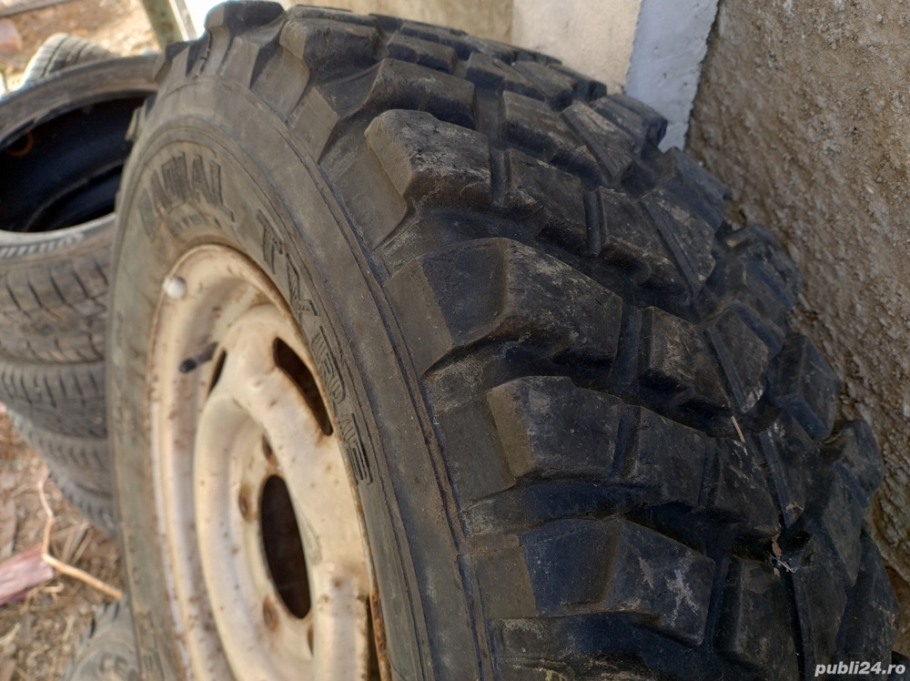 Vand jante cu anvelope 195/80r15 offroad