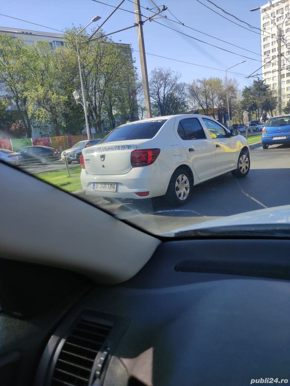 Soferi Uber si Bolt pentru ride sharing