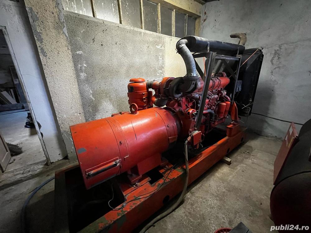 Vand generator curent