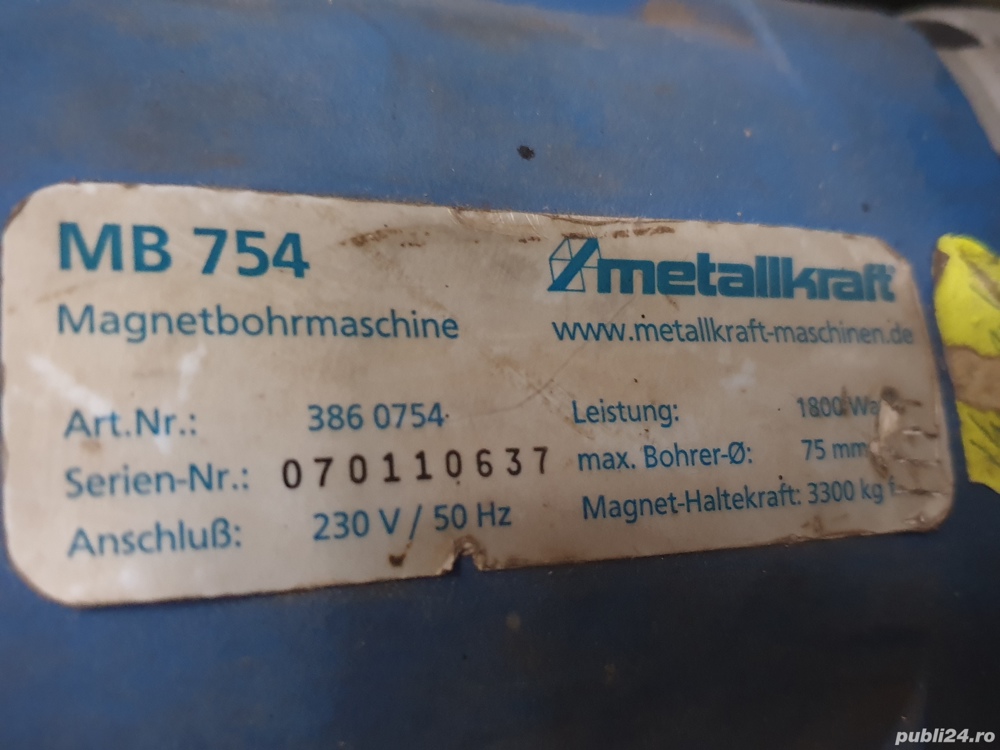 Mașină de găurit cu talpă magnetică