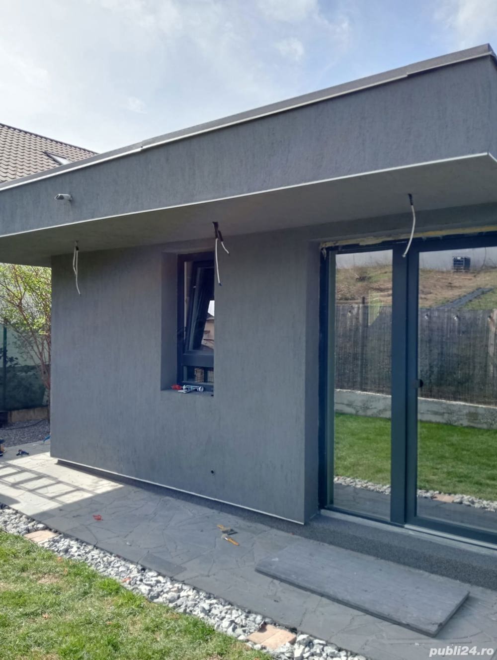 Tencuieli decorative, placari, montaj colțare, etc