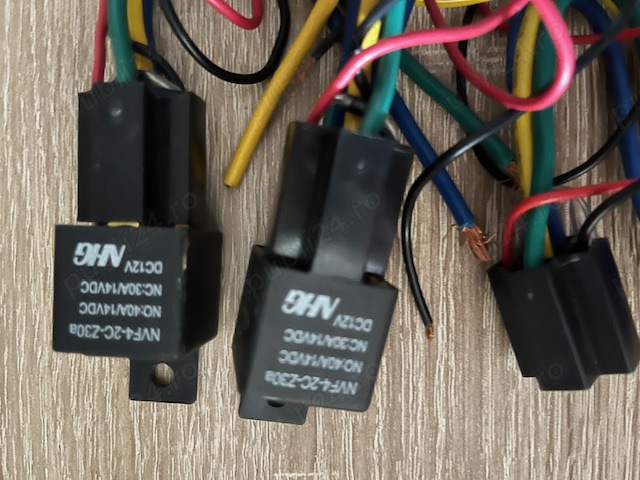 Condensator audio releu 12V 30 A