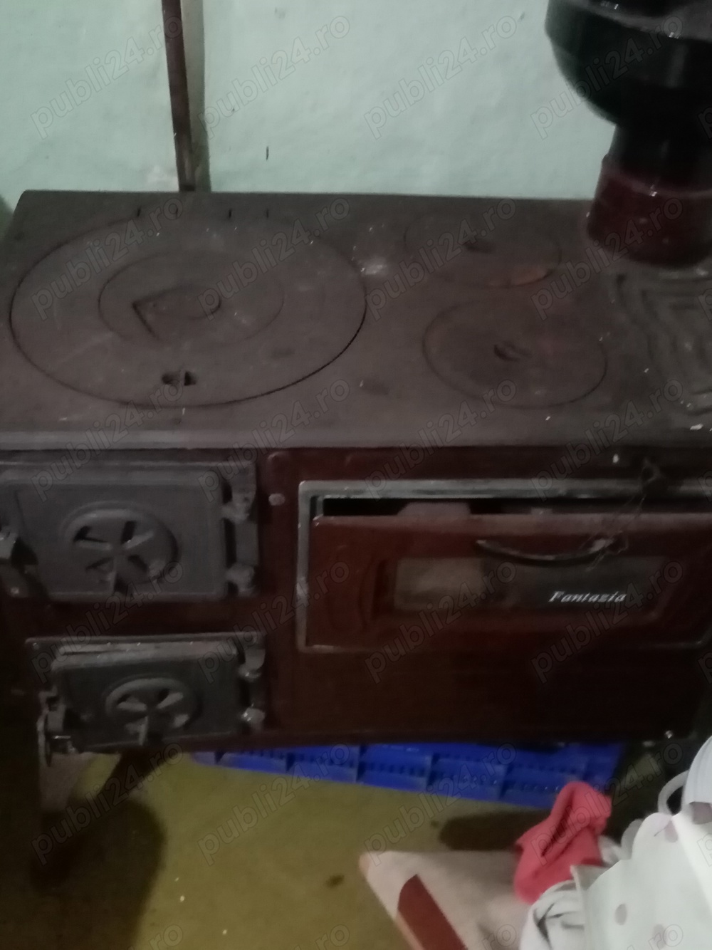 Sobă de gătit si incalzit 