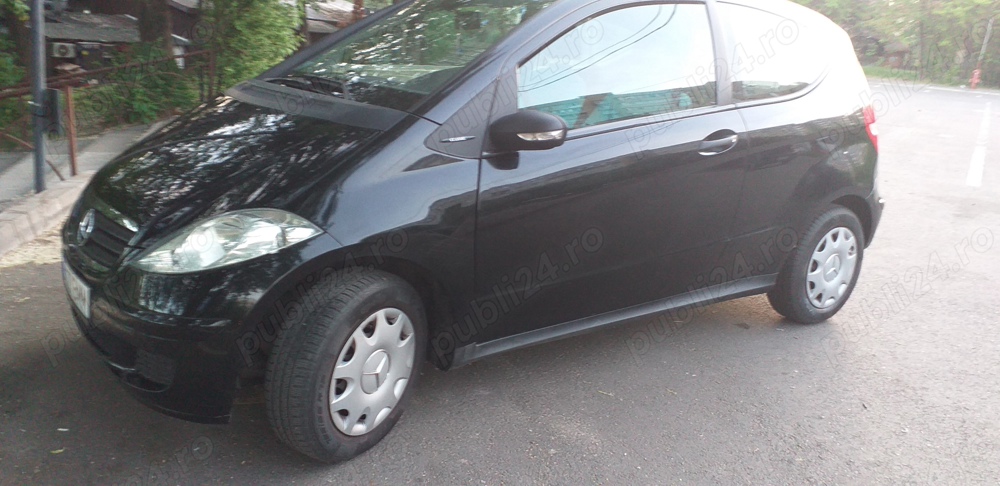 Vînd Mercedes A150