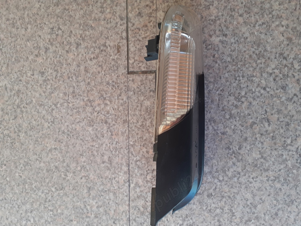  semnalizare stanga oglinda vw