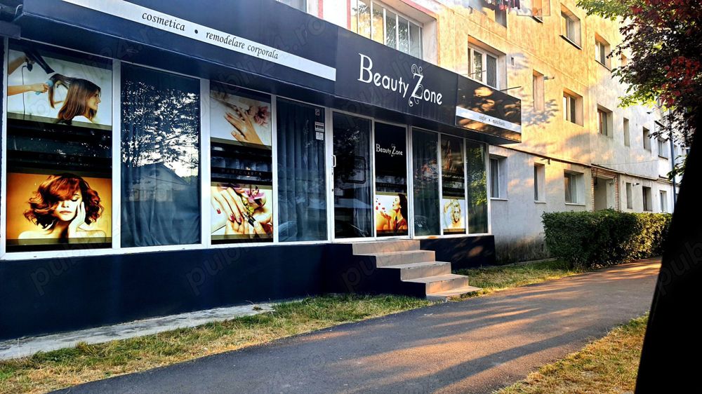 Salonul Beauty Zone închiriaza Post MANICHIURA!