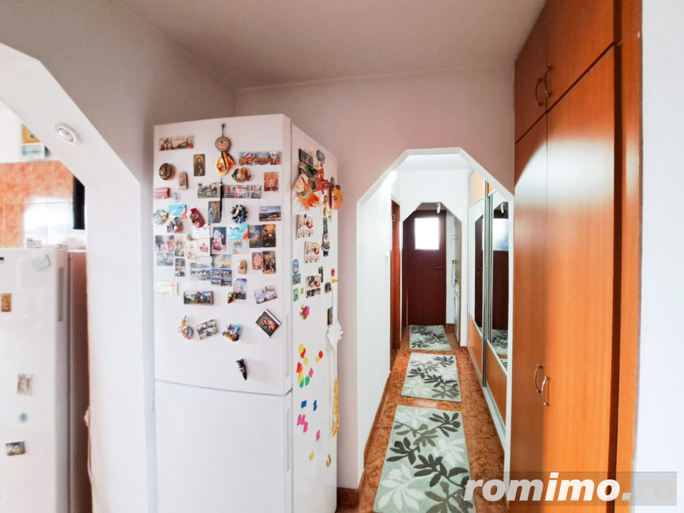 apartament 3 camere decomandat