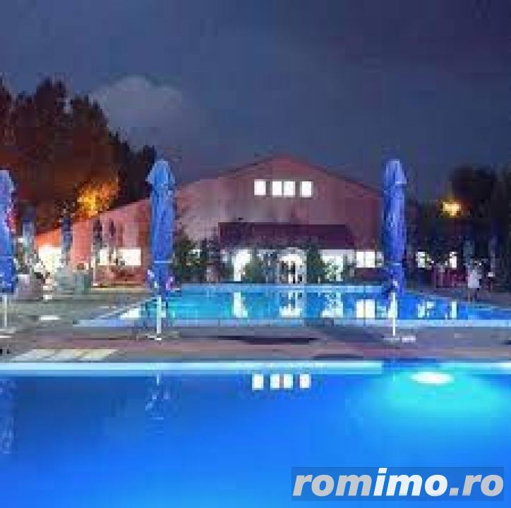 Pensiune restaurant , piscina, salon de evenimente de vanzare