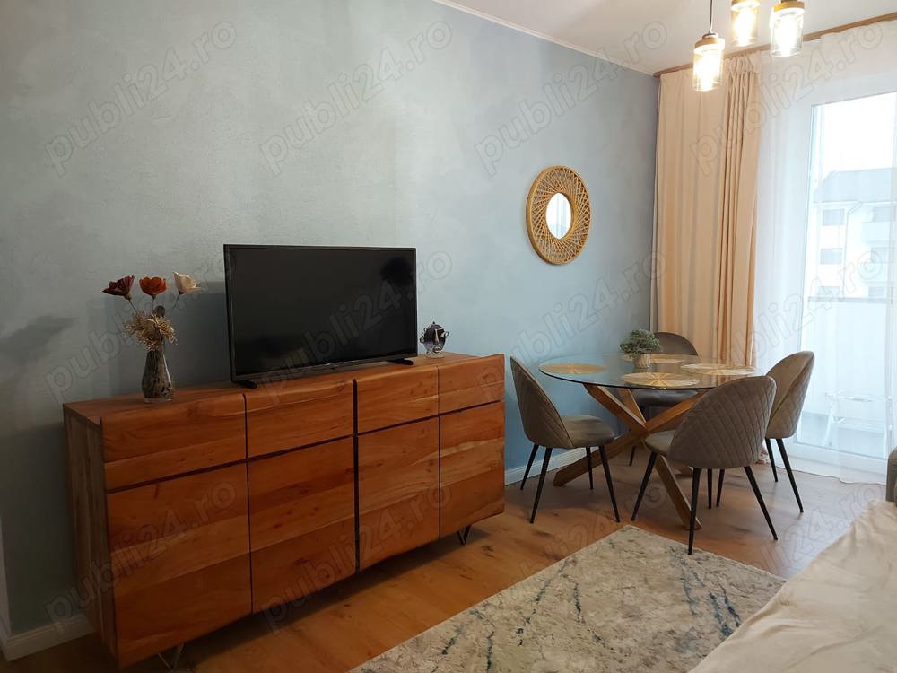 Inchiriez apartament NOU 3 camere - Selimbar 