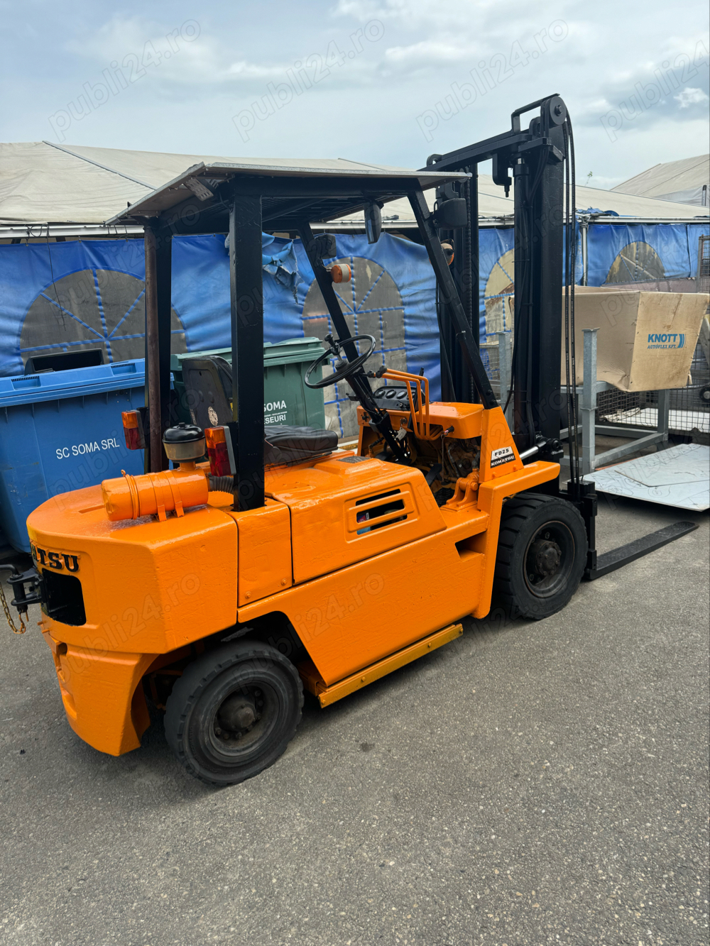 stivuitor KOMATSU FD 25 - 2,5 t - stare perfecta