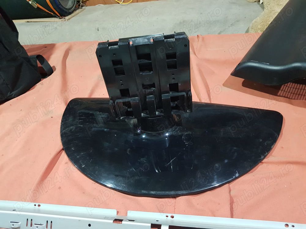talpa picior de pe tv LG 42lg5000