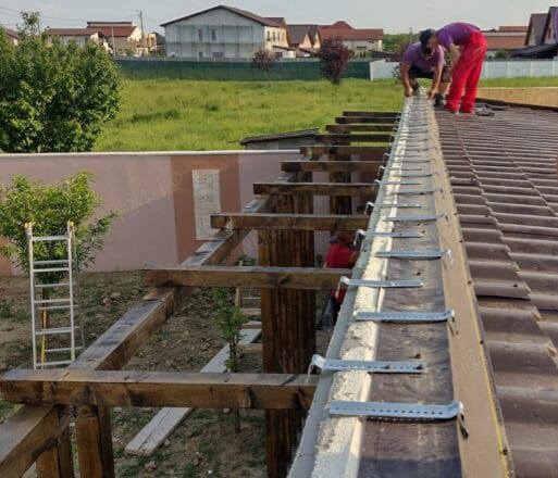 Angajam muncitori calificati si necalificați montaj sistem pluvial