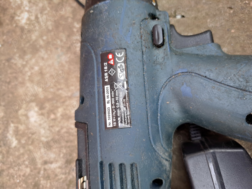 Auto filetante și mulți funcțional Black Decker 