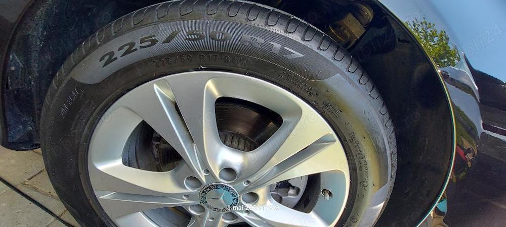  Vând set jante aliaj originale Mercedes 17” + anvelope Run Flat iarnă, cu senzori de presiune