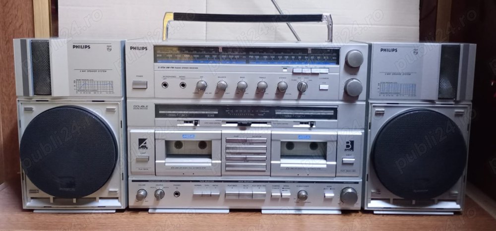 Radiocasetofoane vechi colectie boombox ghettoblaster Sanyo Sharp Philips VEF RFT JVC Predeal Sony