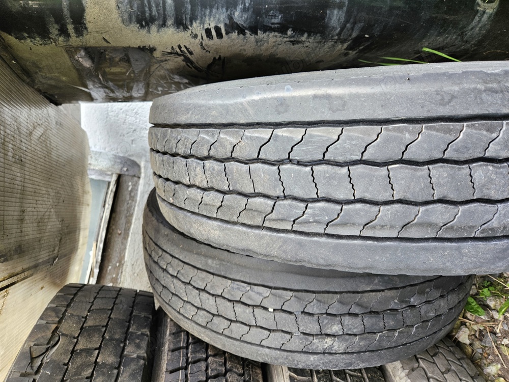 Anvelope cauciucuri directie Hangkook 215.75 r17.5