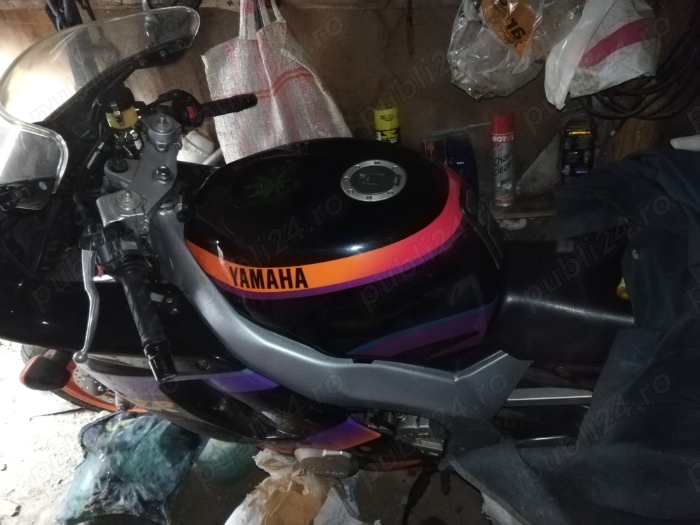 Vand yamaha fzr 600 r