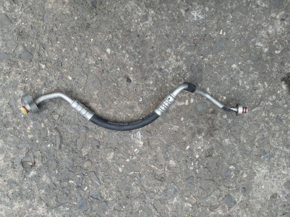 Conducta teava AC aer conditionat radiator FORD MONDEO 2007-2012