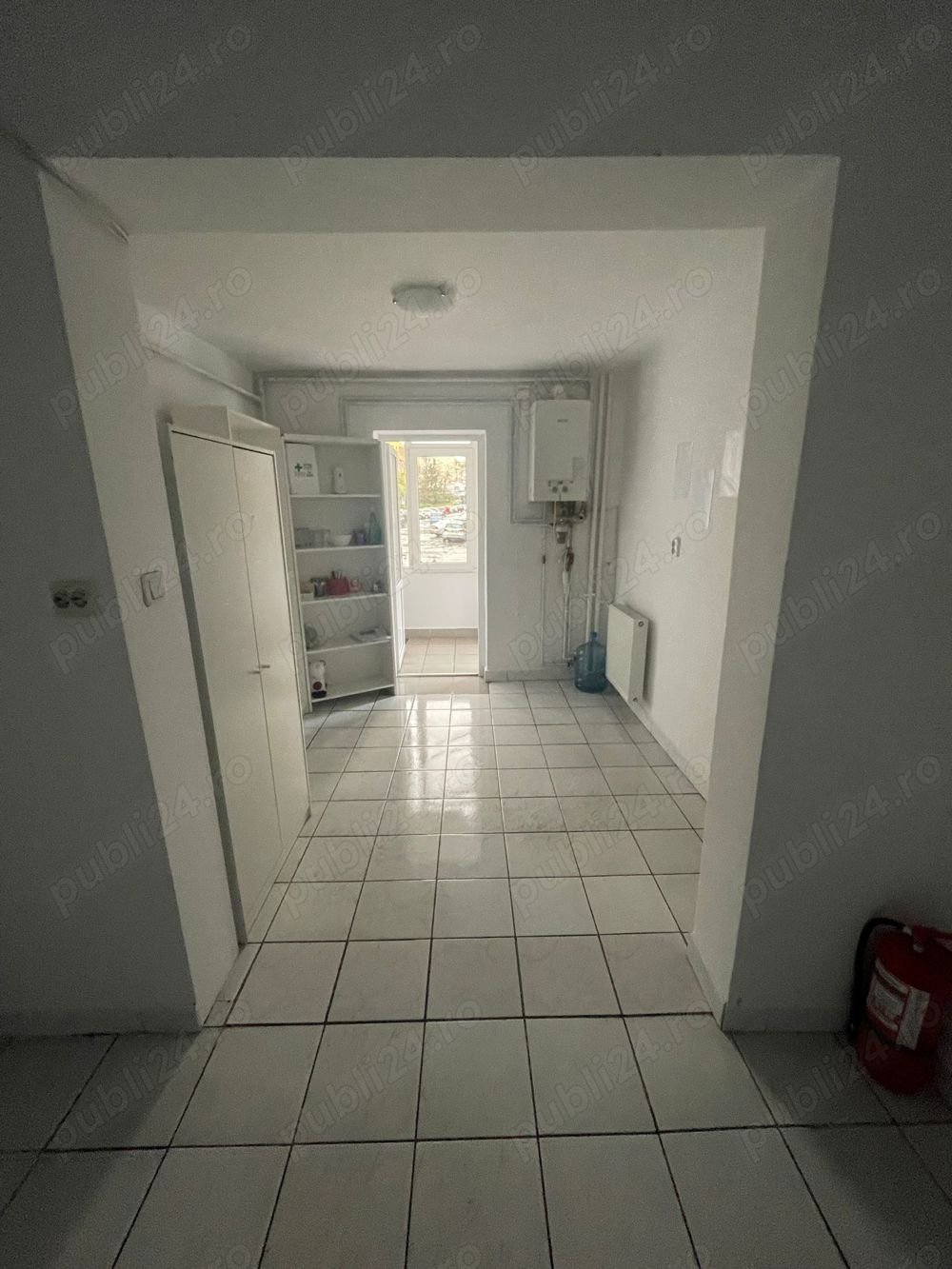 apartament de inchiriat firma sau persoana fizica Circumvalatiunii, are CENTRALA