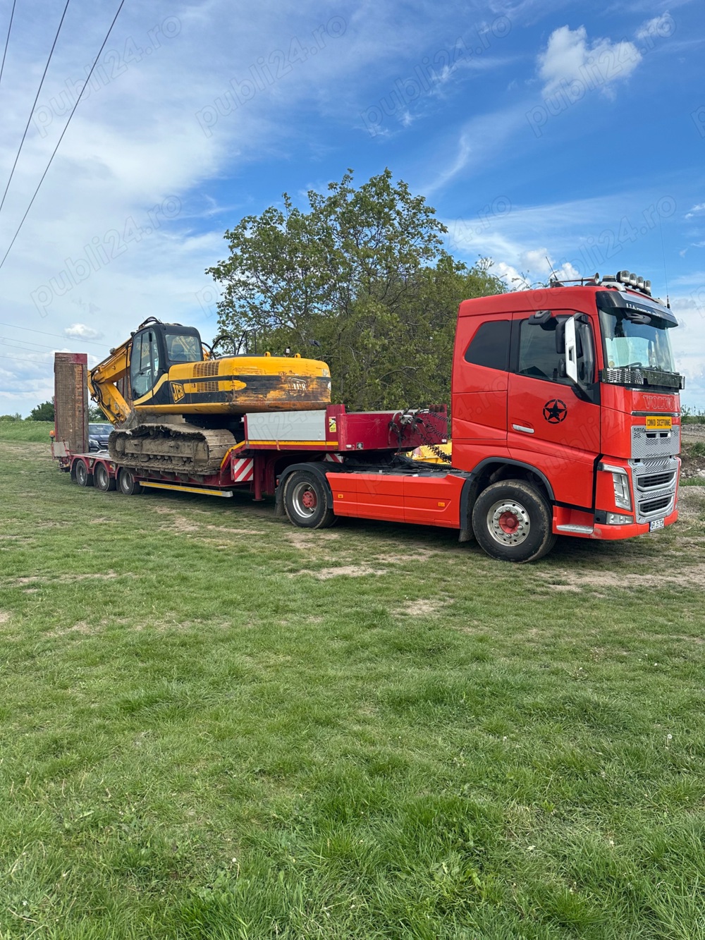 Inchiriez trailer normal si agabaritic