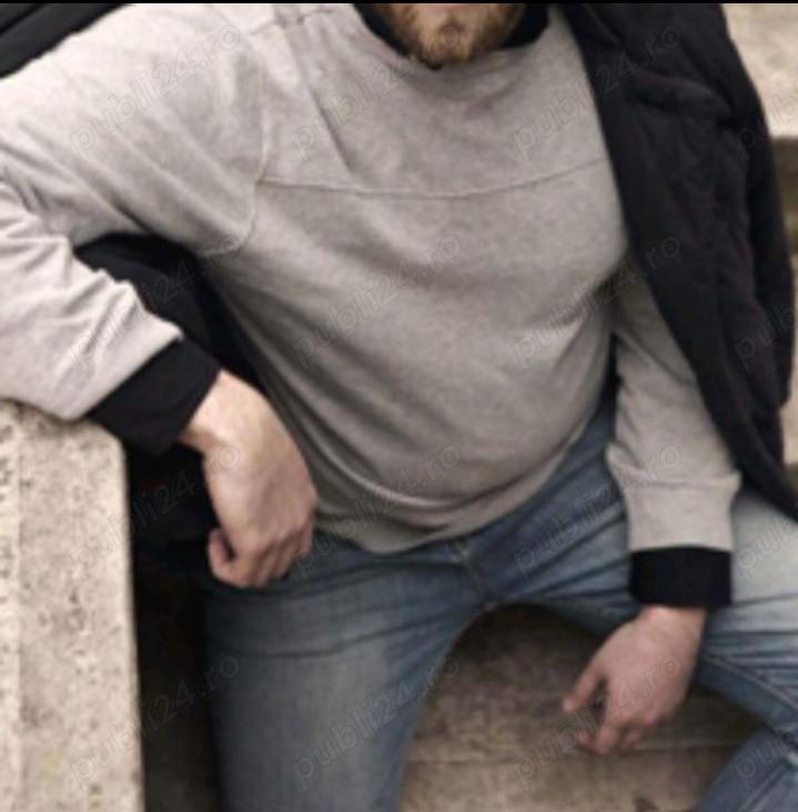 Bărbat pentru doamne si domnisoare