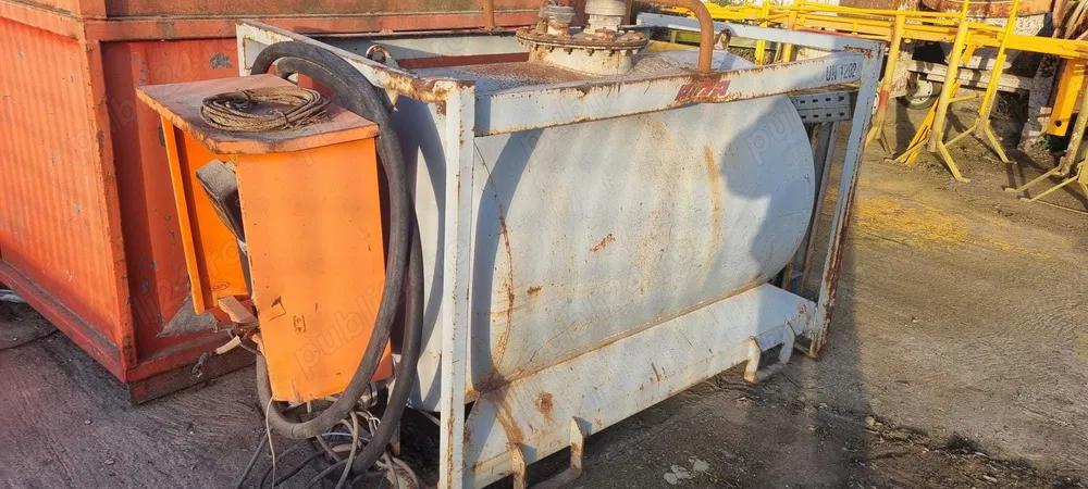 Rezervor combustibil tanc motorina  bazin statie motorina 750 litri