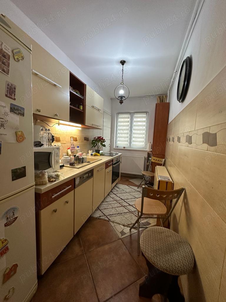 Apartament cu 2 camere decomandat