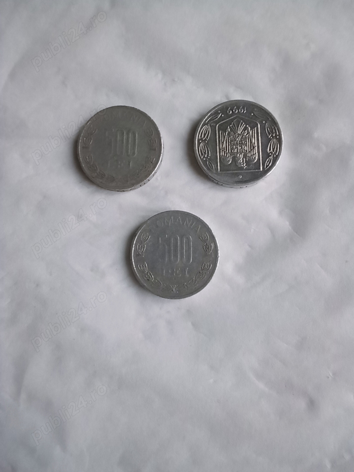 Monezi vechi de 500 de lei.