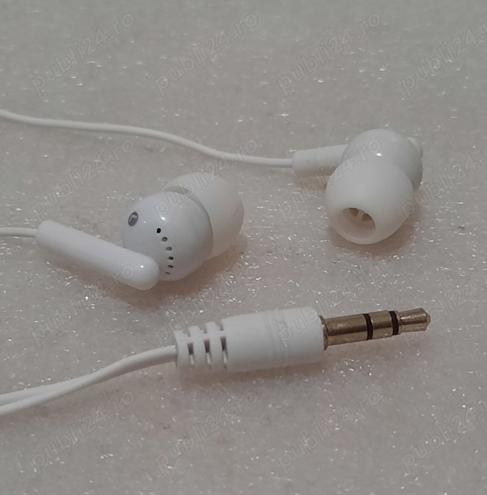 Casti audio stereo In-Ear, ambalate individual in cutie de plastic