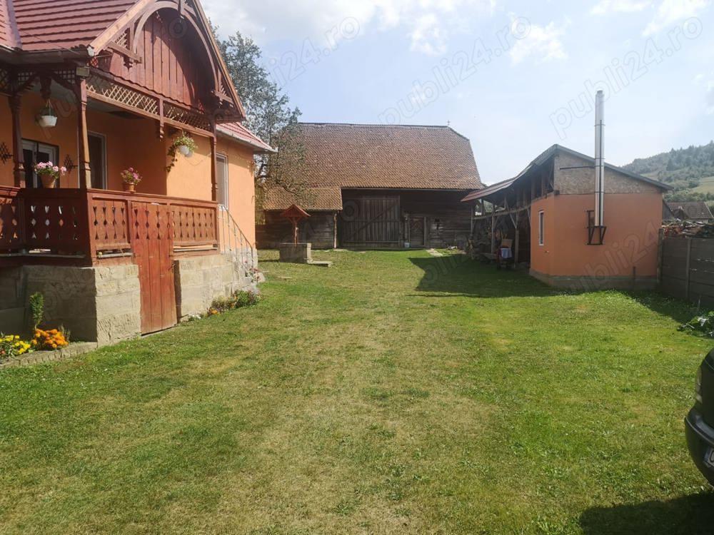 Casa de vanzare cu teren