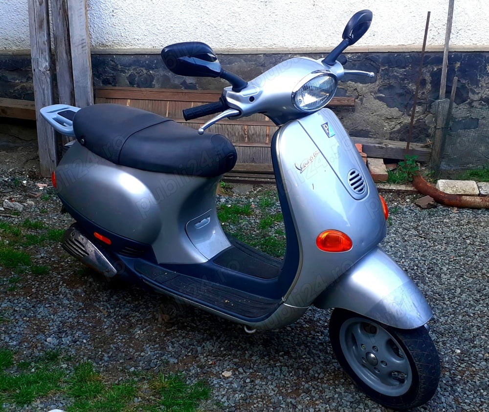 Scuter Piaggio Vespa ET2 49cc