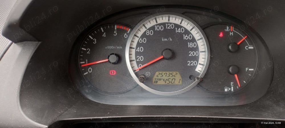 Vând Mazda 5 stare bună de funcționare 